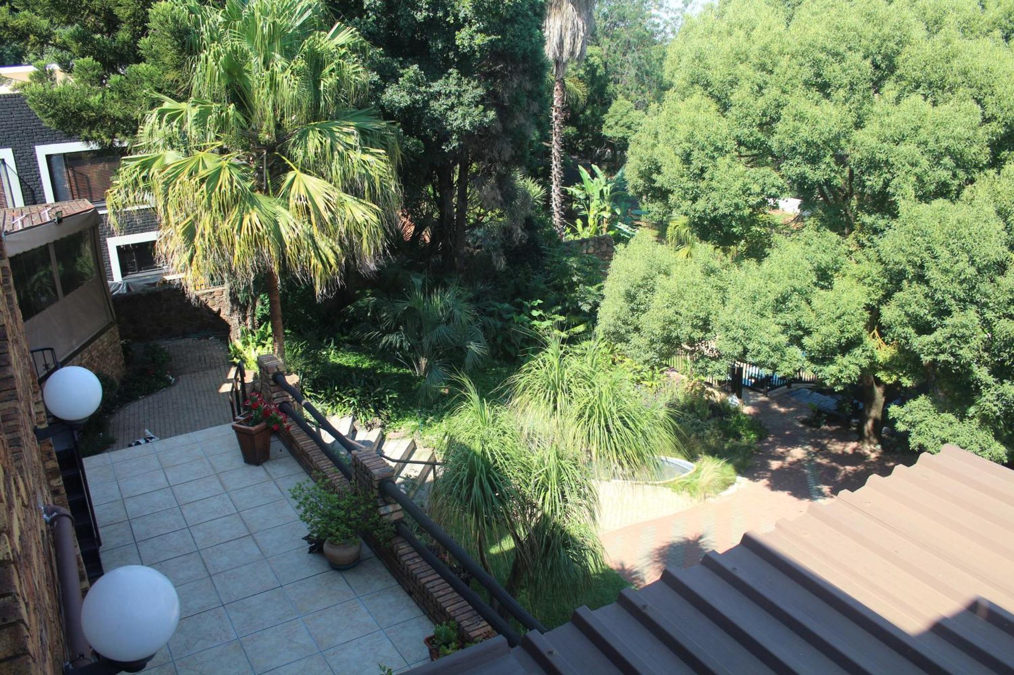 Belle Vue Guesthouse Hartbeespoort Exterior foto