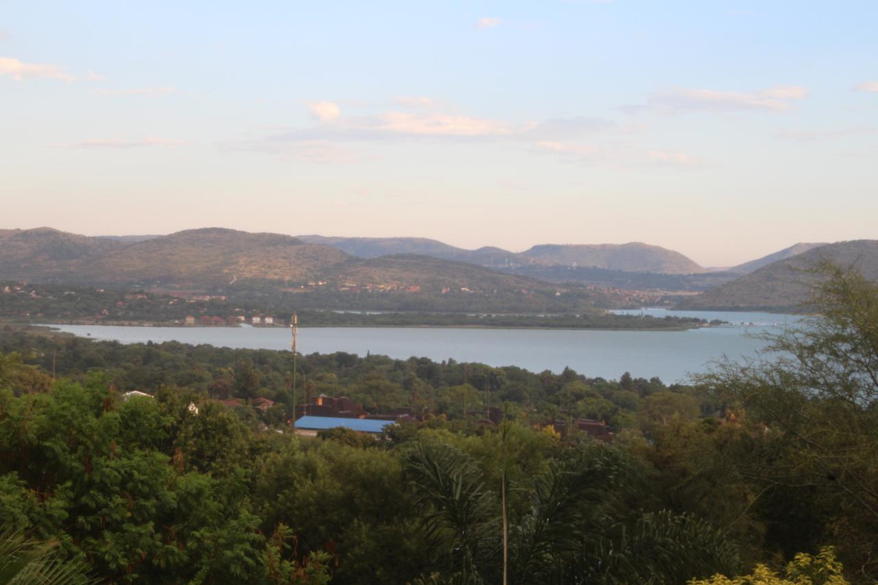 Belle Vue Guesthouse Hartbeespoort Exterior foto