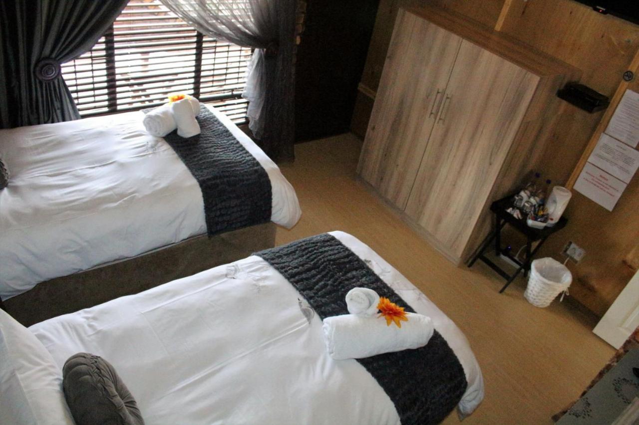 Belle Vue Guesthouse Hartbeespoort Exterior foto